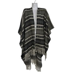 Torrid Mixed Geo Print Pattern Ruana Poncho Wrap Fringe Hem SZ O/S Boho Western